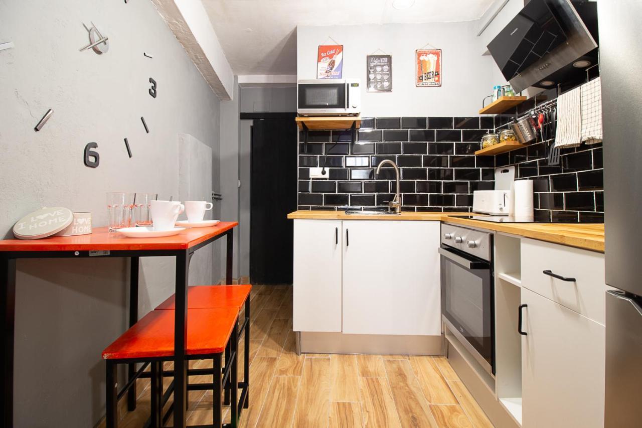 Apartamento Cisneros Apartment ซานตานเดร์ ภายนอก รูปภาพ